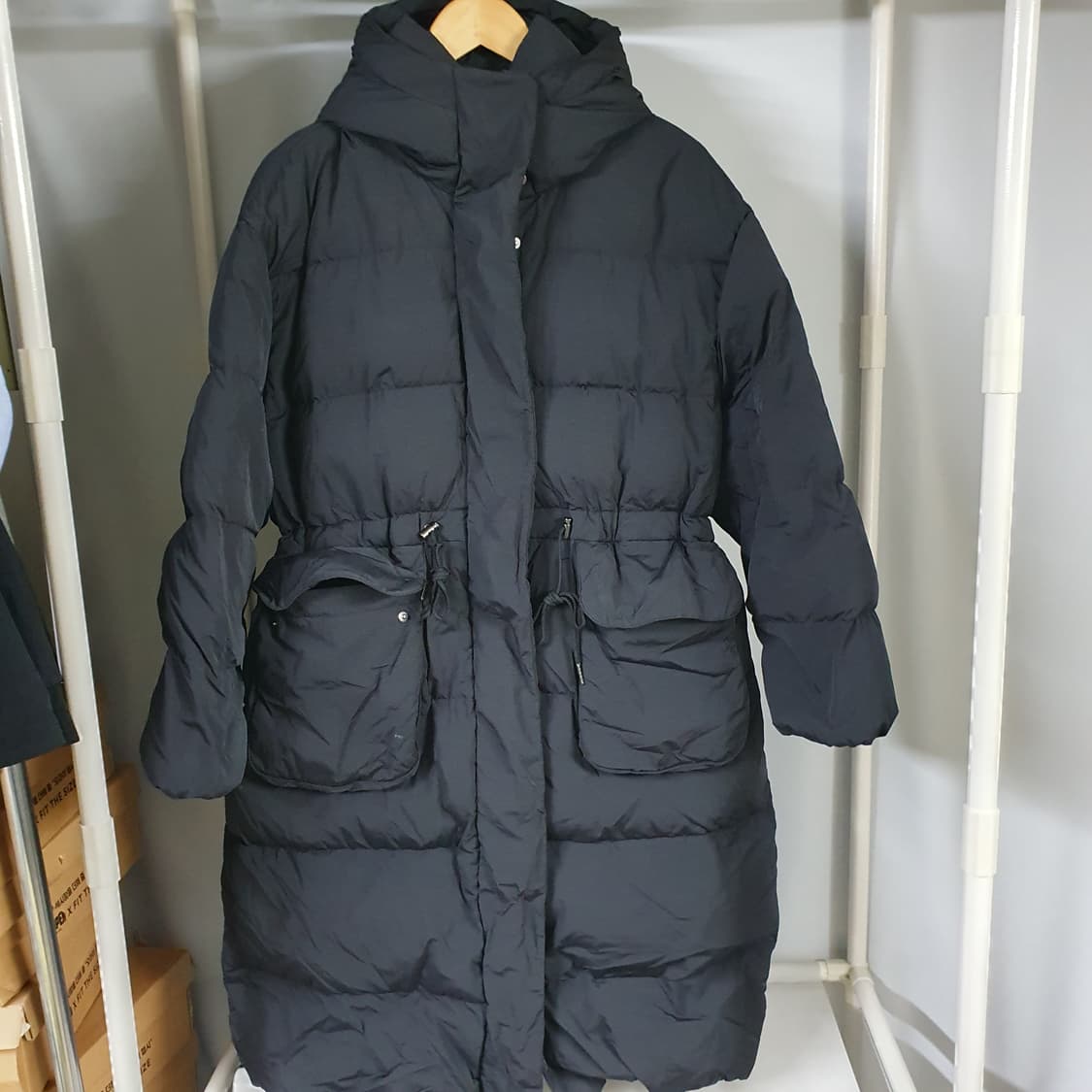 무탠다드 우먼즈 오버사이즈 후디드 롱 다운 파카 상품이미지1