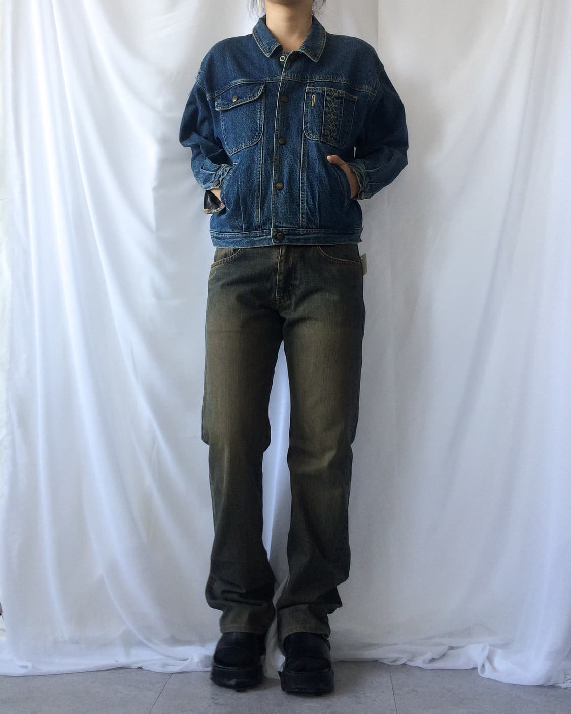 Tribal embroidery point denim jacket 상품이미지1