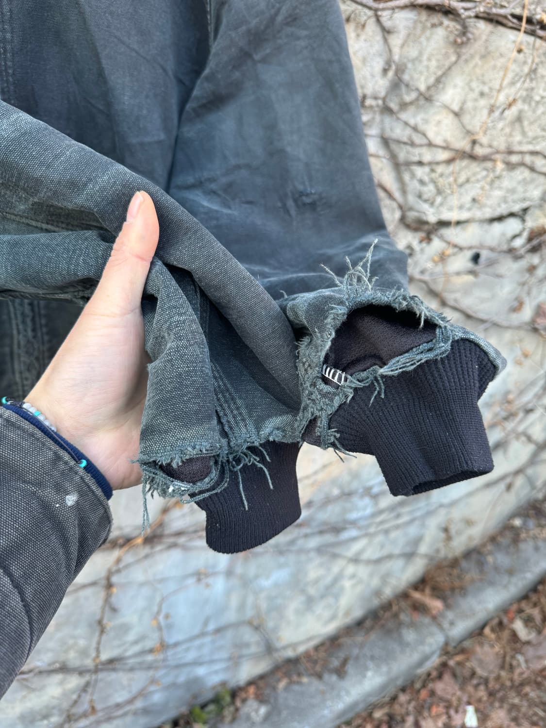 칼하트 빈티지 j131 blk 데미지 덕 액티브 후드 워크 자켓 상품이미지6