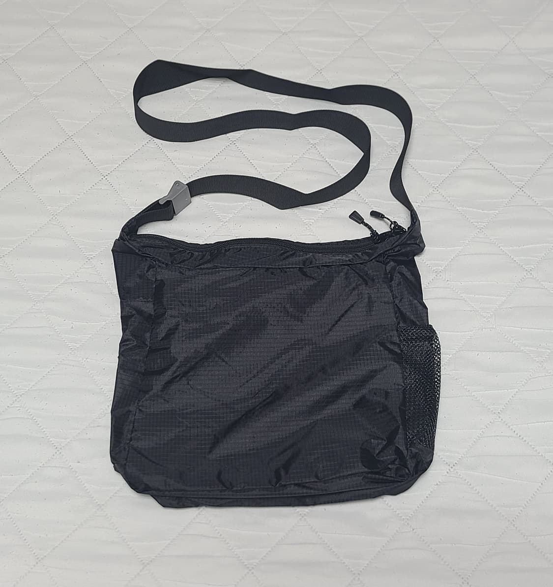 몽벨  초경량 크로스백 / 메신저 백 45cm ( 새상품 )2색상 상품이미지2