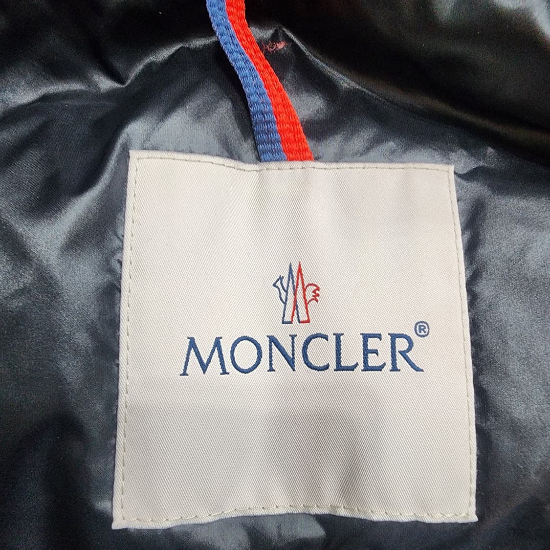 몽클레어 세리뜨 패딩 3사이즈 상품이미지6