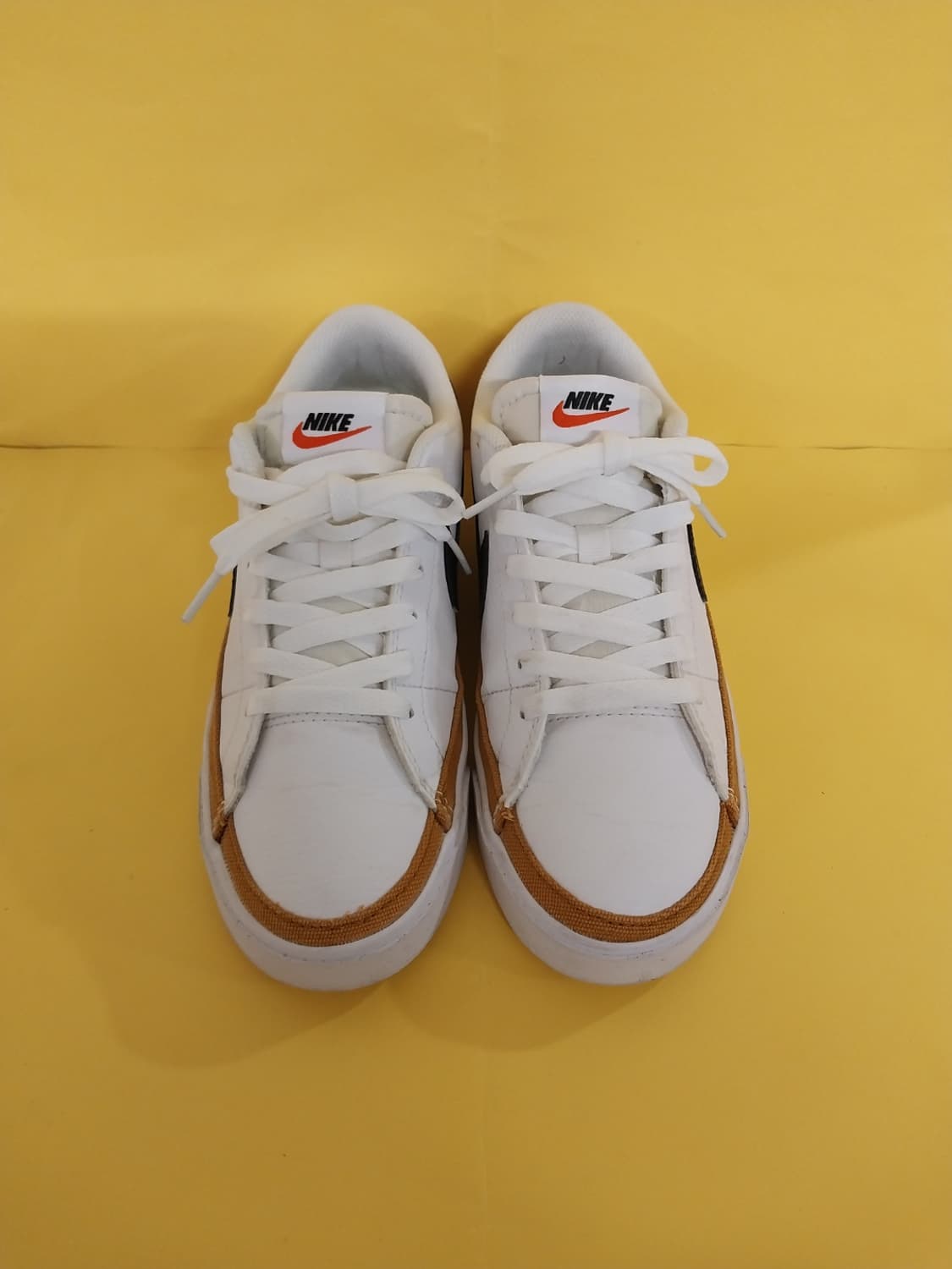 여성 나이키 코트 레거시 넥스트 네이처 운동화 (240) 상품이미지2