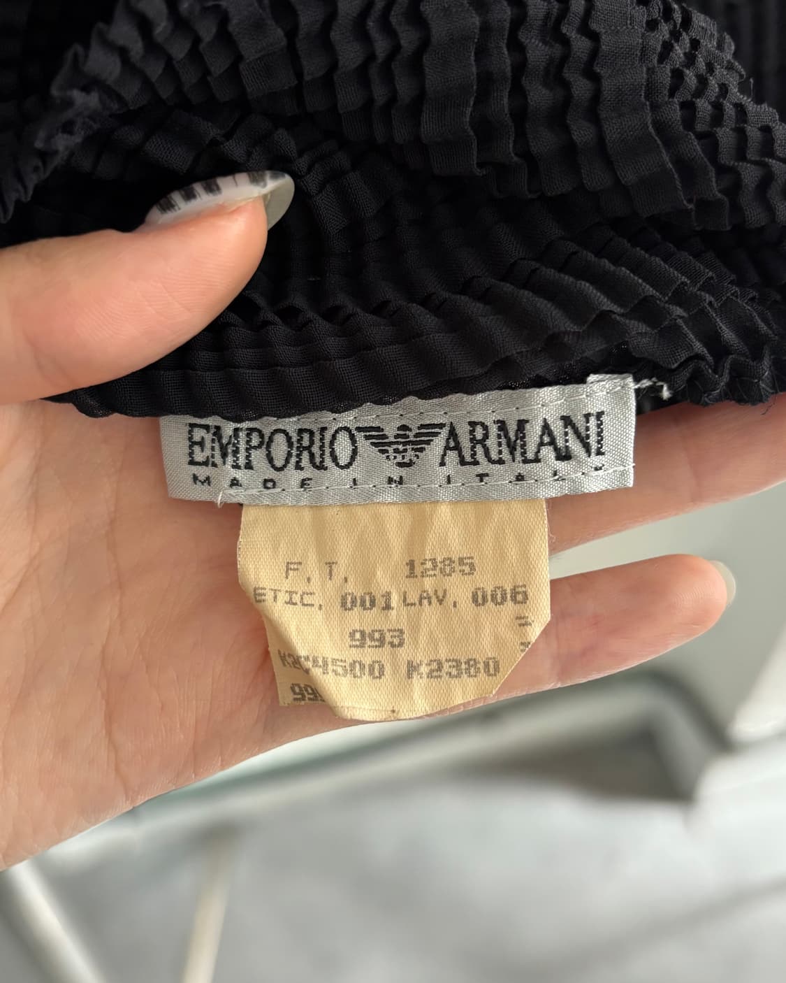 Emporio Armani 엠포리오 아르마니 90‘s 블랙 플리츠 상품이미지4