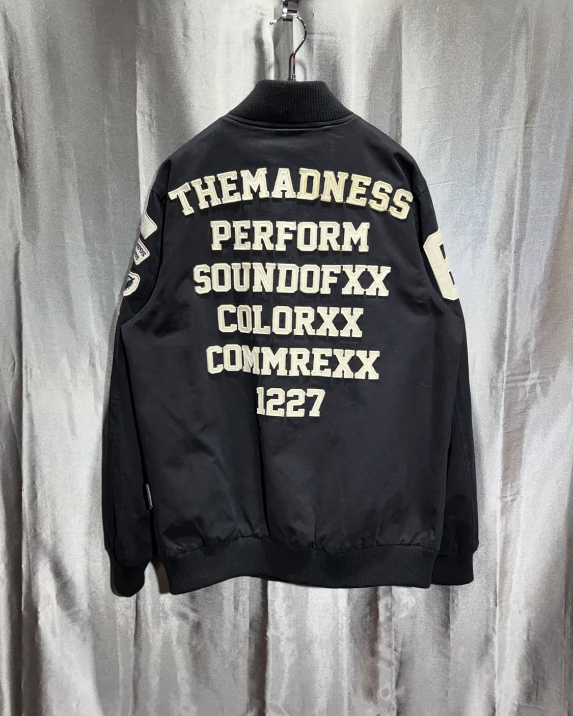 XL 폴더보이즈 인디언 패치 코튼 바시티 상품이미지4