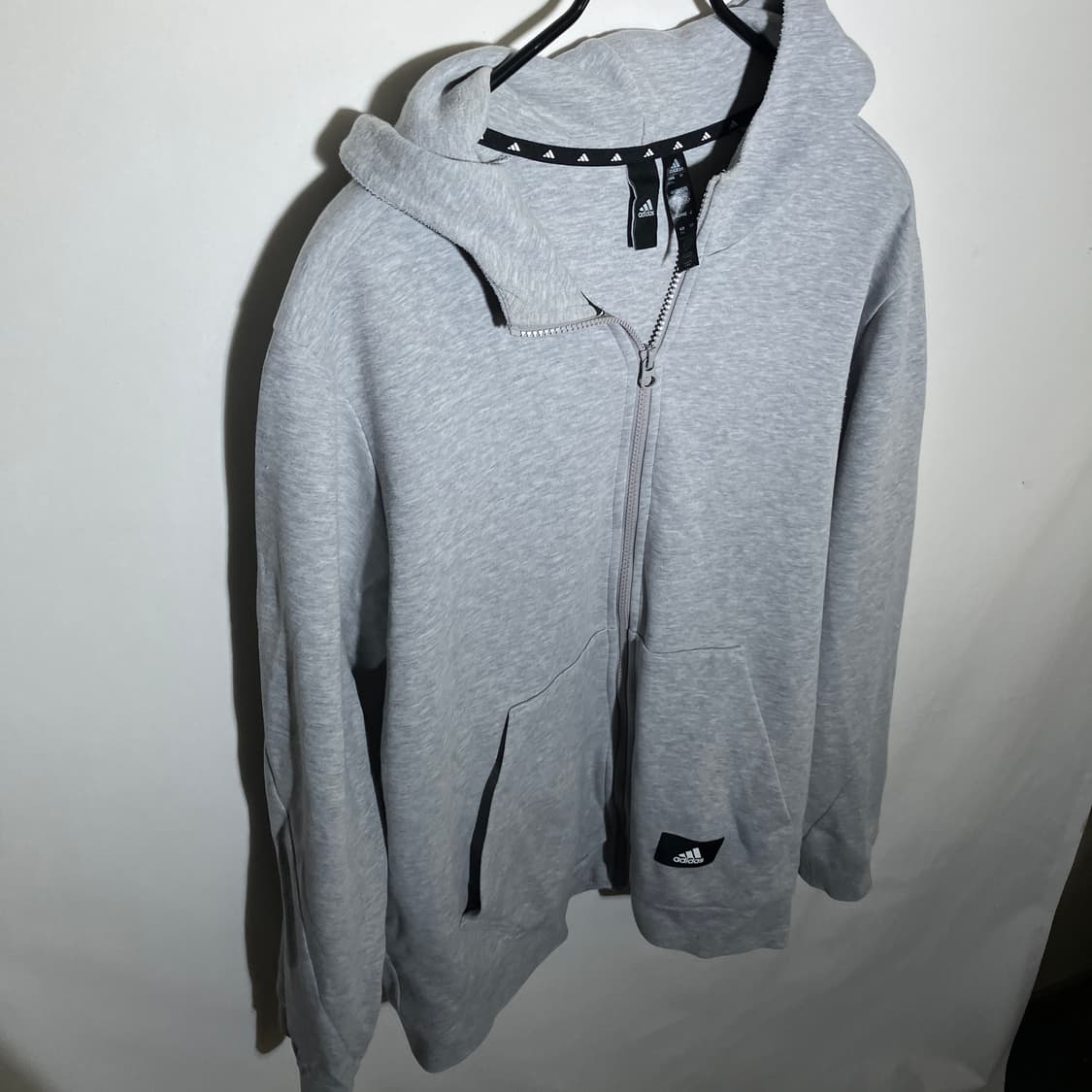 105-110)아디다스 후드집업 상품이미지1