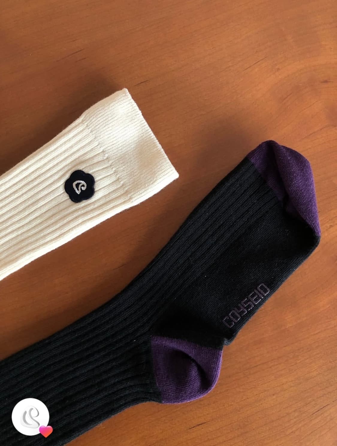 코이세이오 COYSEIO 플라워 로고 니삭스 크림 상품이미지2