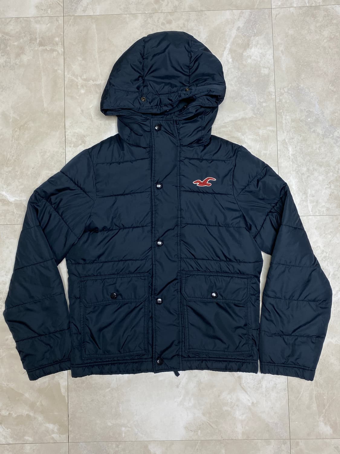 홀리스터 플란넬 배색 후디드 패딩 네이비 M 상품이미지3