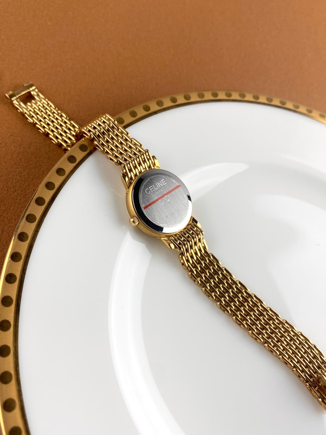 CELINE round triomphe gold watch 상품이미지6