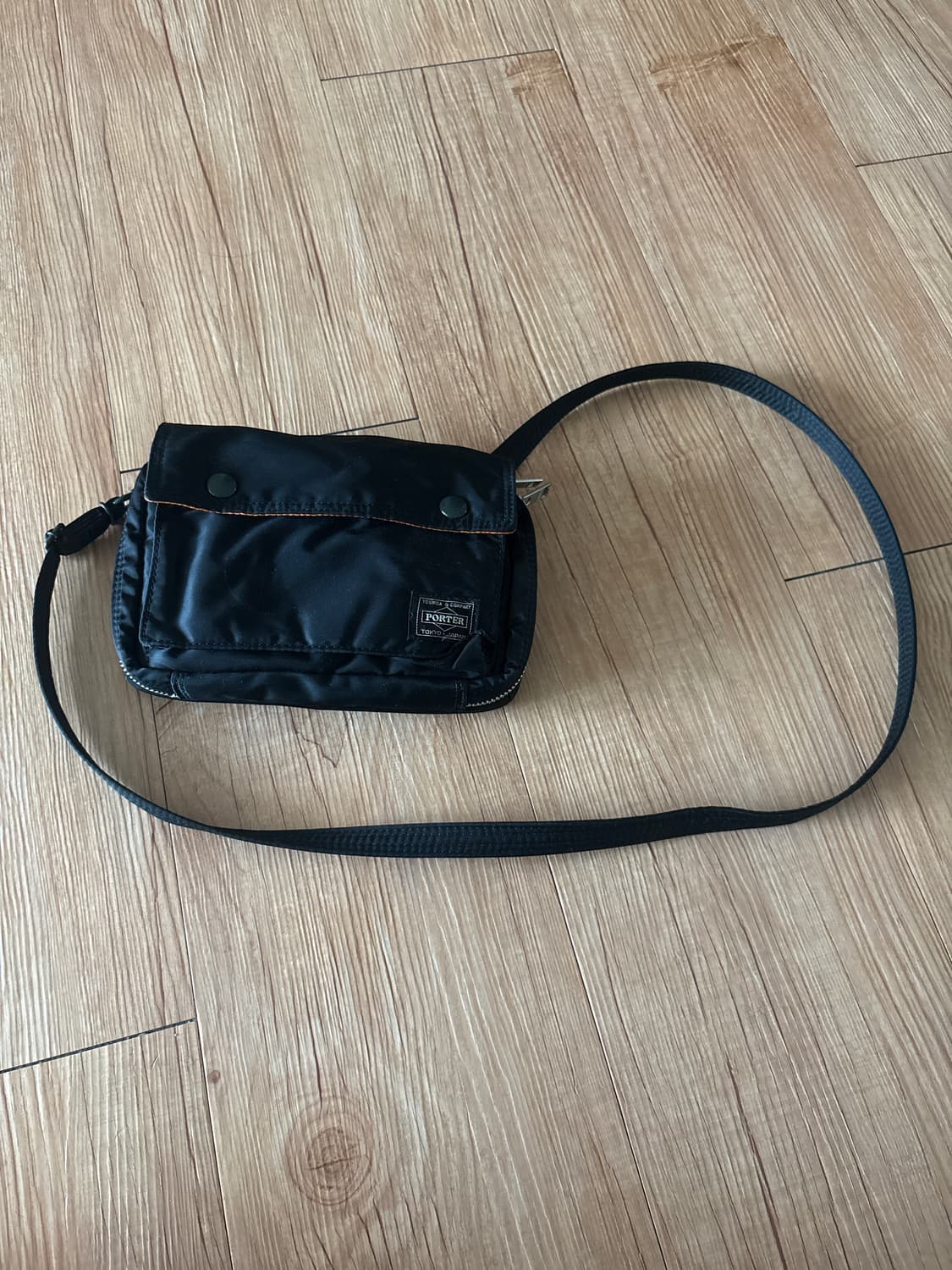 포터 숄더백 상품이미지1