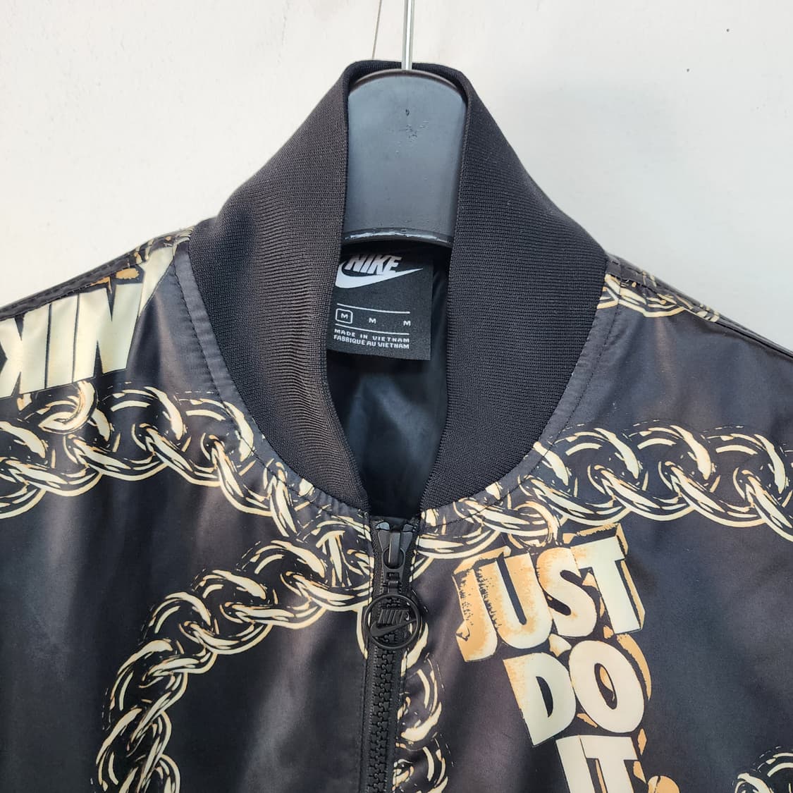 나이키 체인 블랙 봄버 자켓 상품이미지2