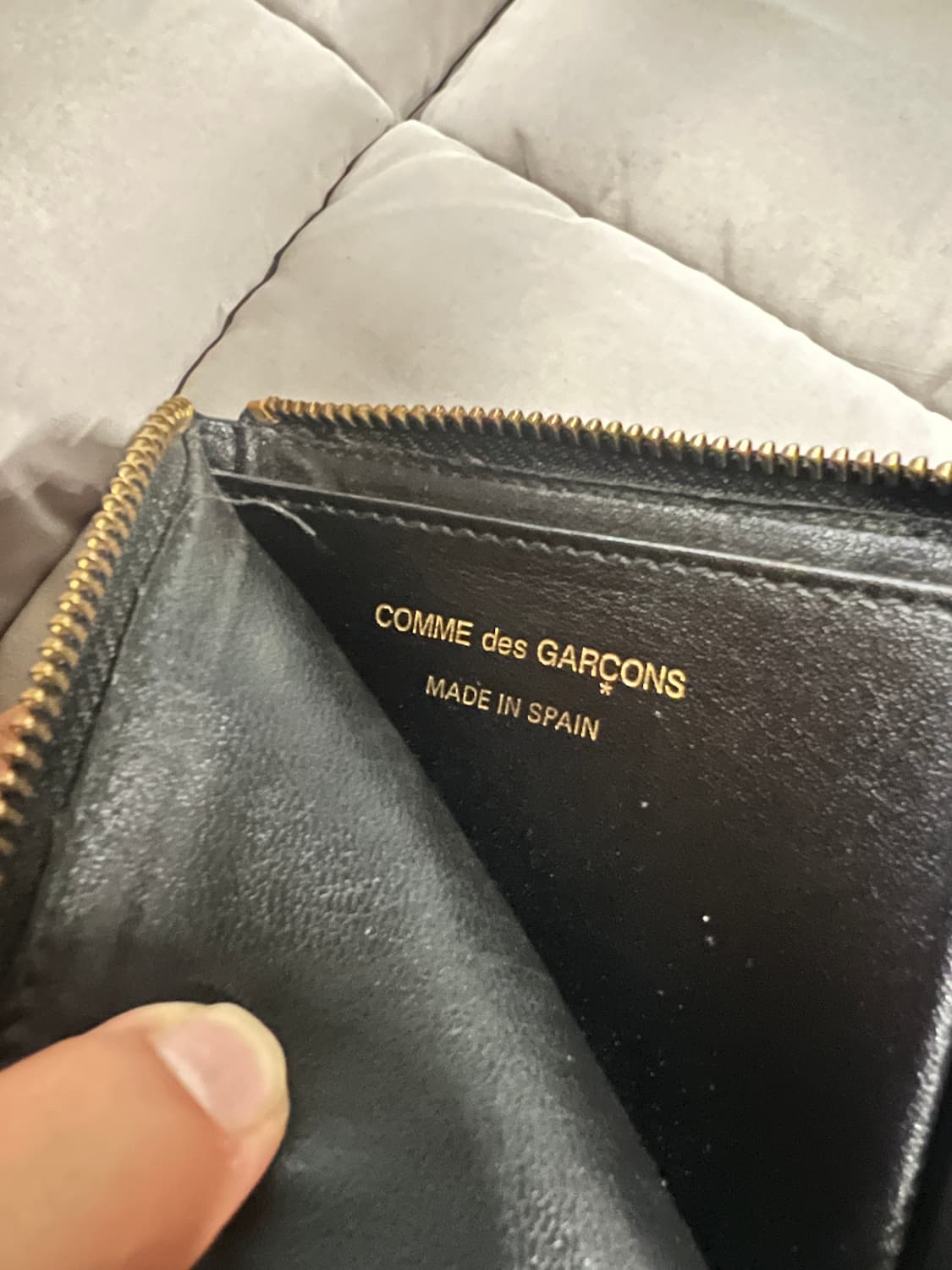 꼼데가르송 도트 지갑 상품이미지3