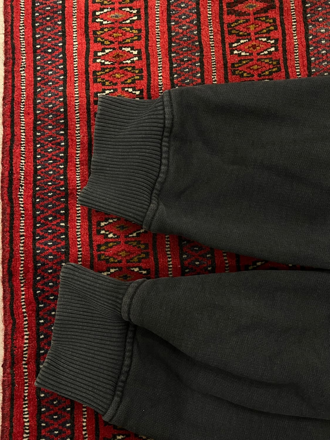 아크네 스튜디오(Acne Studios) 정품 맨투맨입니다 상품이미지3