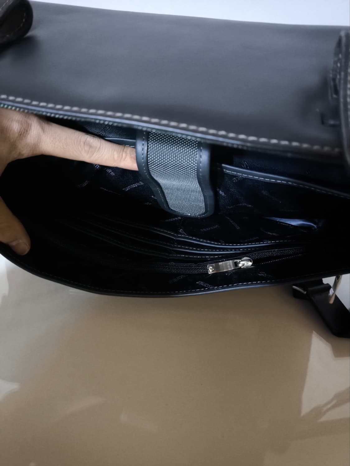 쌤소나이트 가죽 카키 브리프케이스 노트북가방 상품이미지7