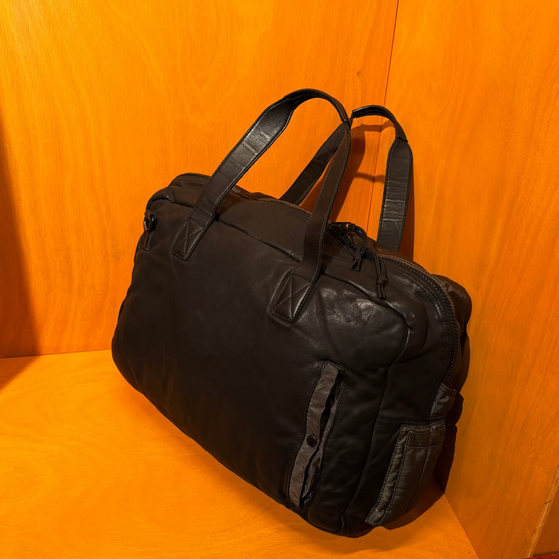 올세인츠 카우레더 플라이트 보스턴백 상품이미지1