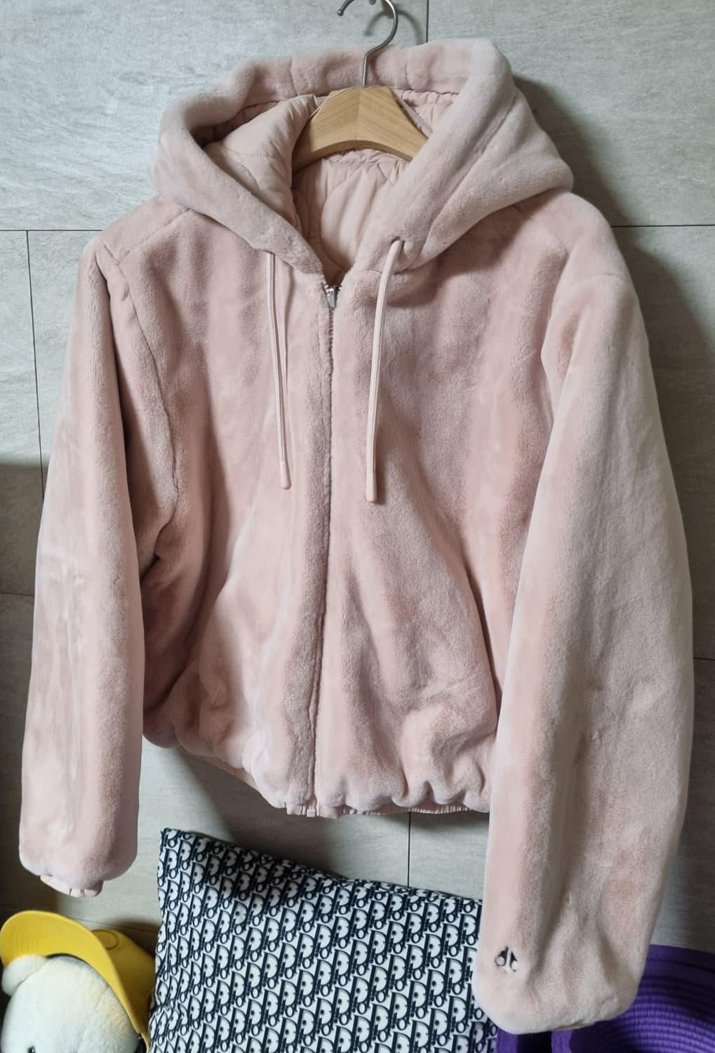 정품) 무스너클 양면 패딩 후드 집업  상품이미지2