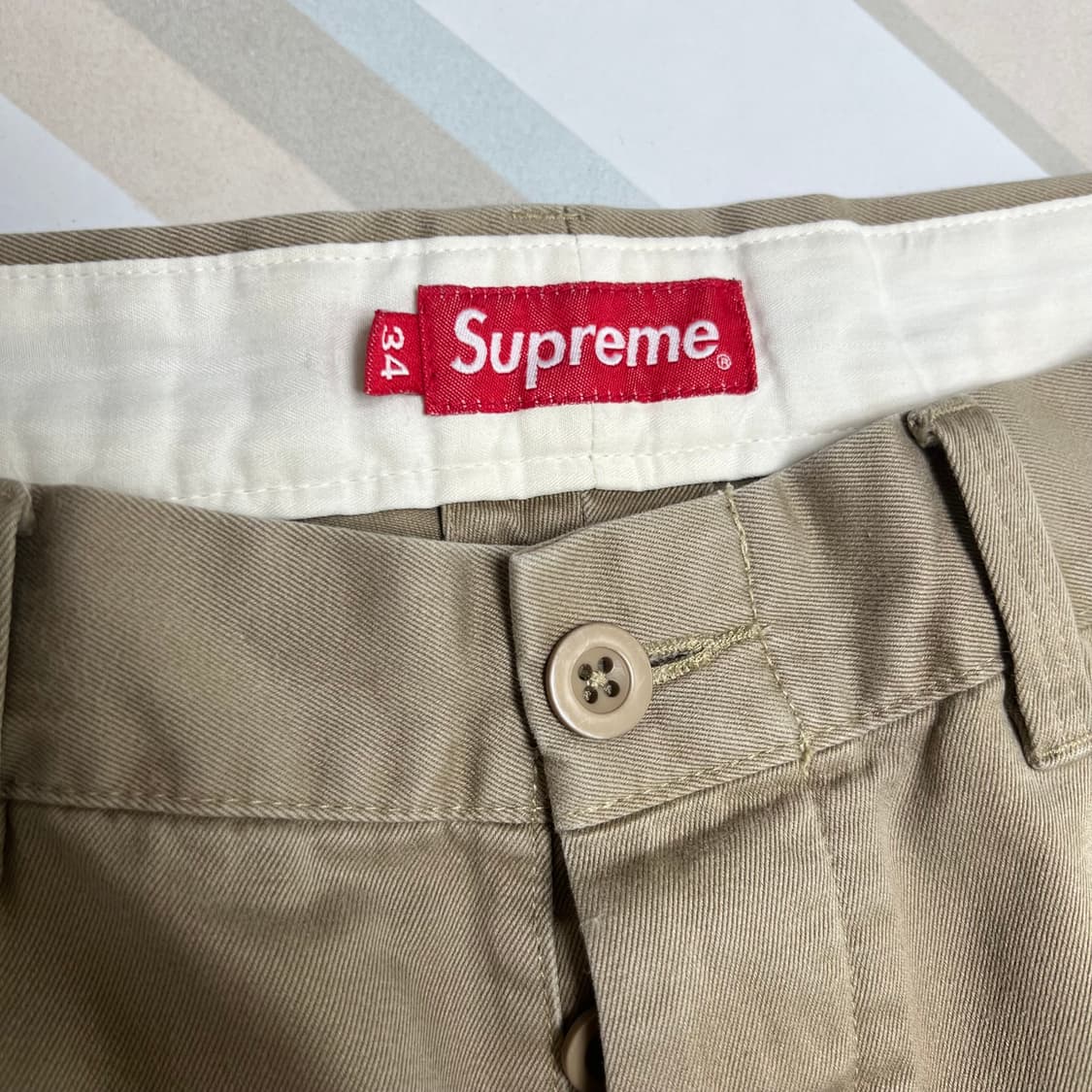 슈프림 핀업걸 로고 치노팬츠 베이지 34 / Supreme Chino P 상품이미지4