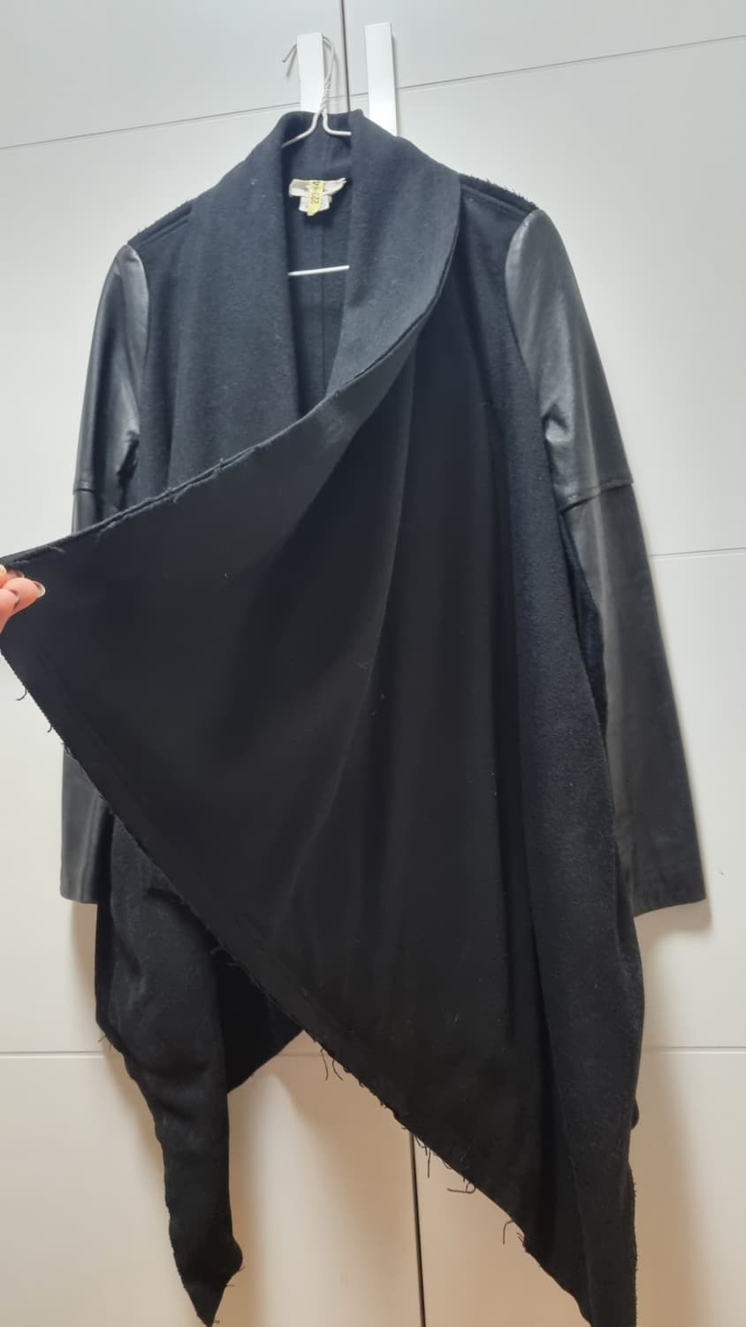 헬무트랭 케이프 코트 상품이미지3