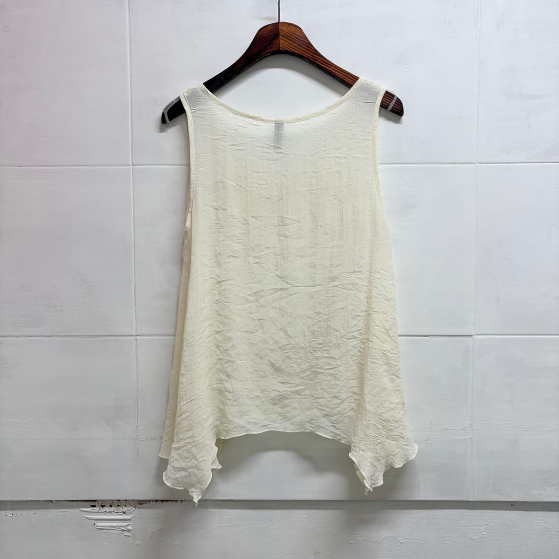 아이보리 크리즈 언발 프릴 슬리브리스 JPN 상품이미지6