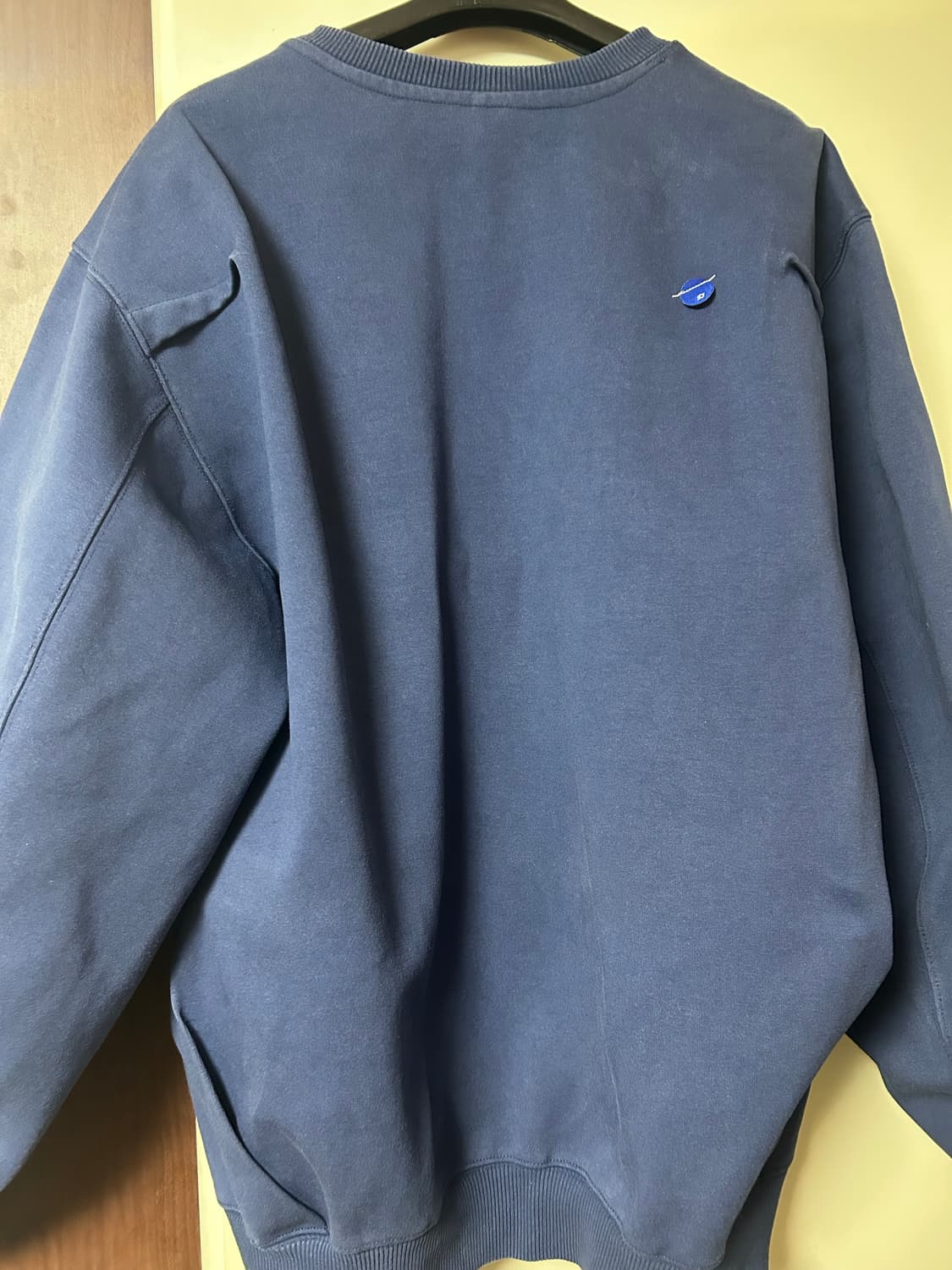 아더에러 베리프 맨투맨 a2 상품이미지2