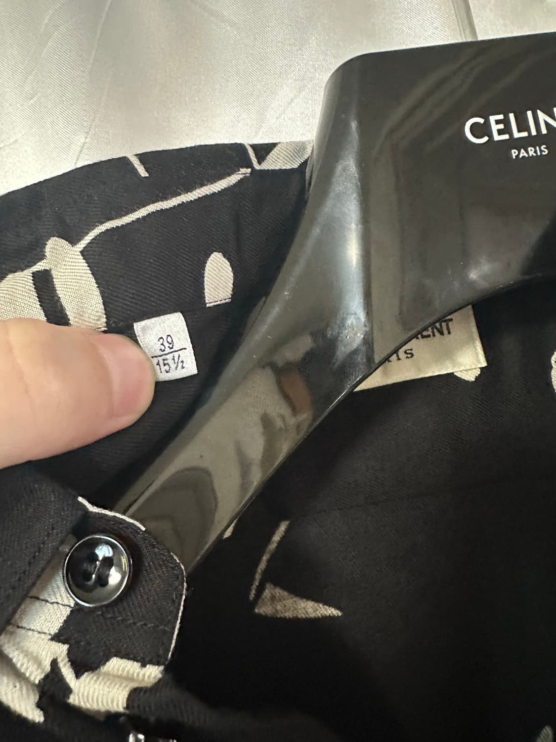 생로랑 16FW 뮤직노트 슬리브리스 셔츠 상품이미지4