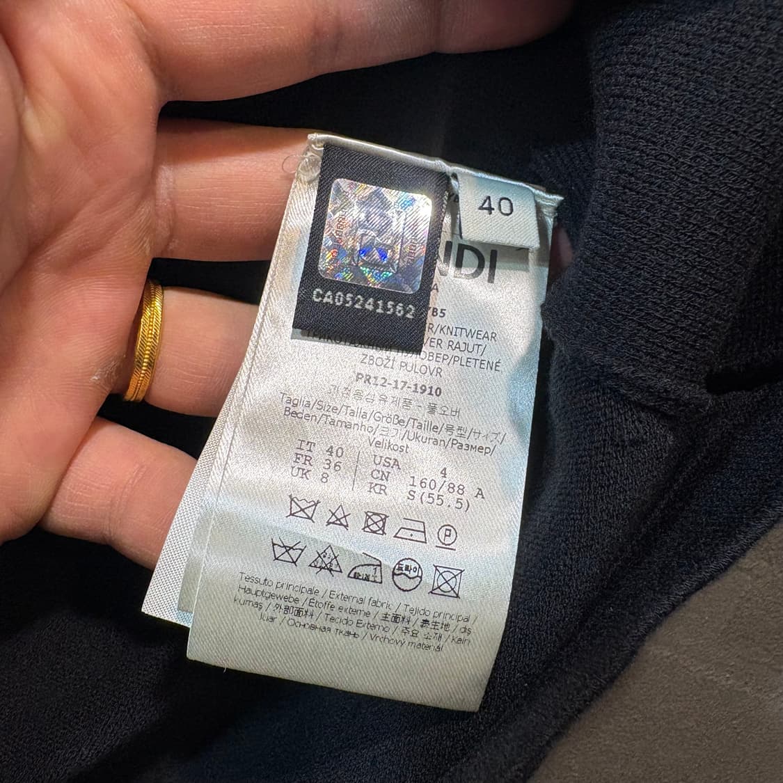 [40] FENDI 펜디 반팔 니트탑 상품이미지5