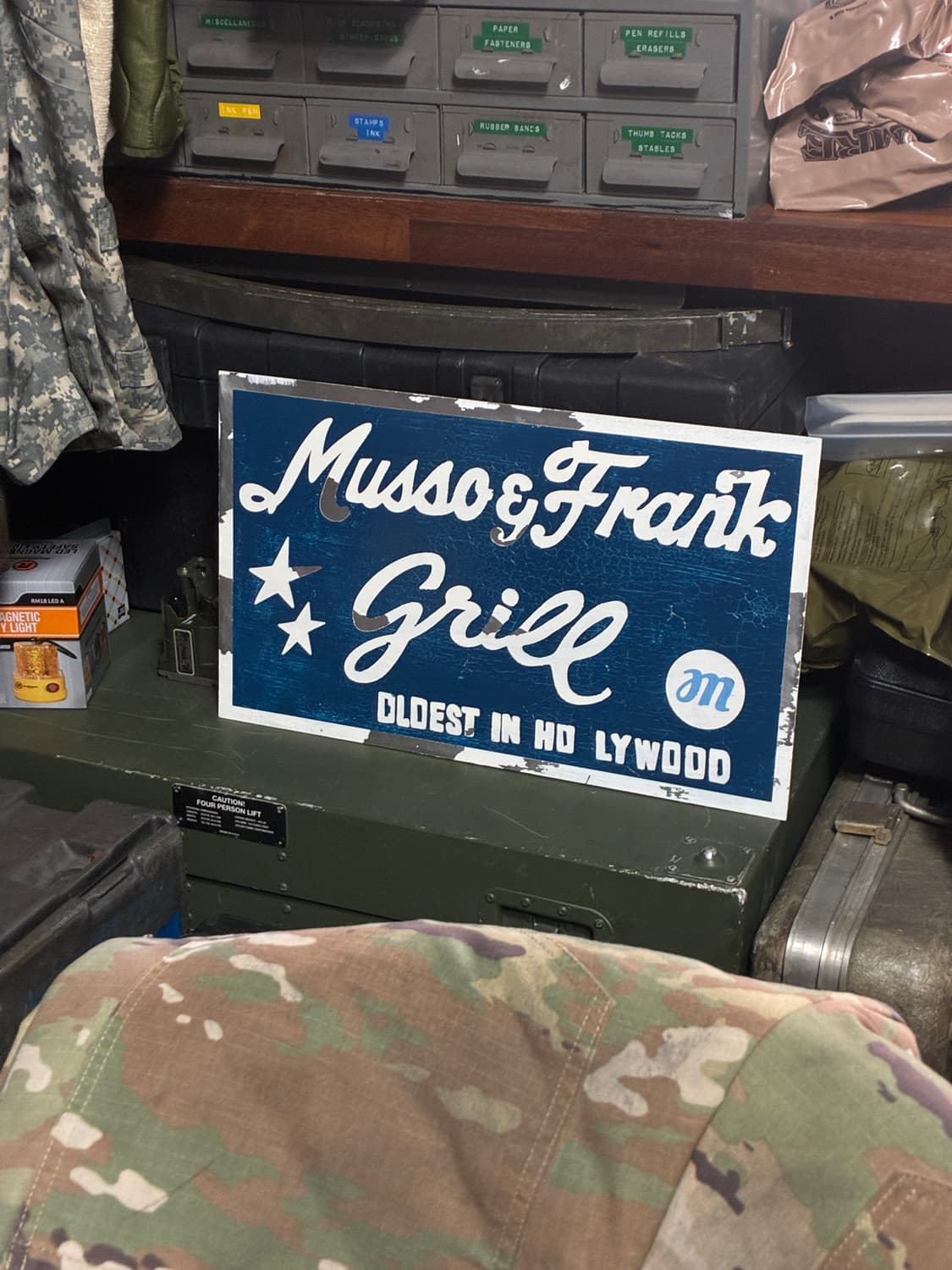 Musso & Frank Grill 철재간판 상품이미지1