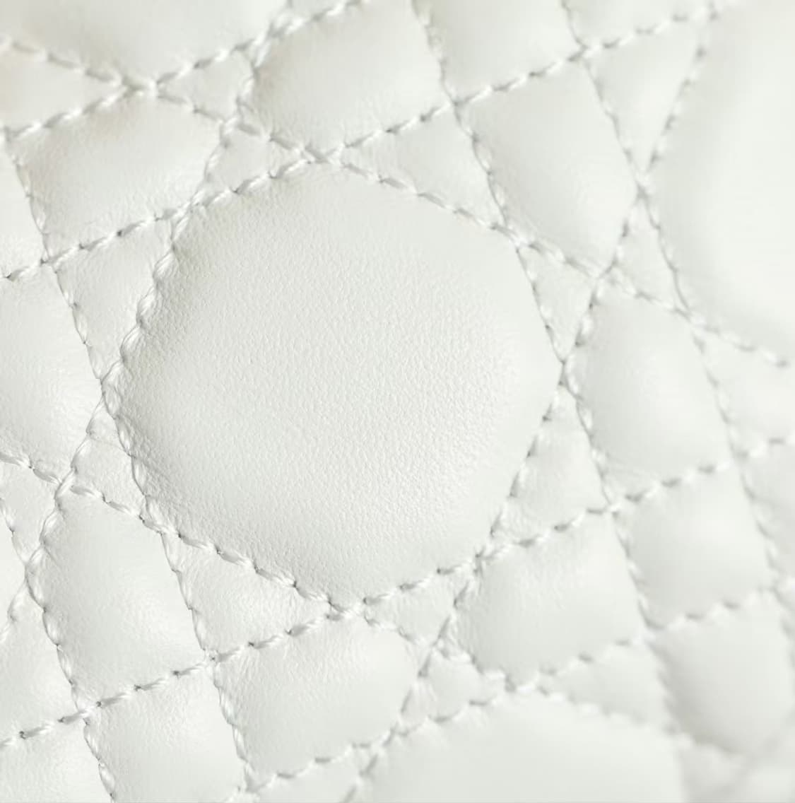 디올 S3123UNJB 졸리 미니 탑 핸들 백 램스킨 파우더 핑크 상품이미지8