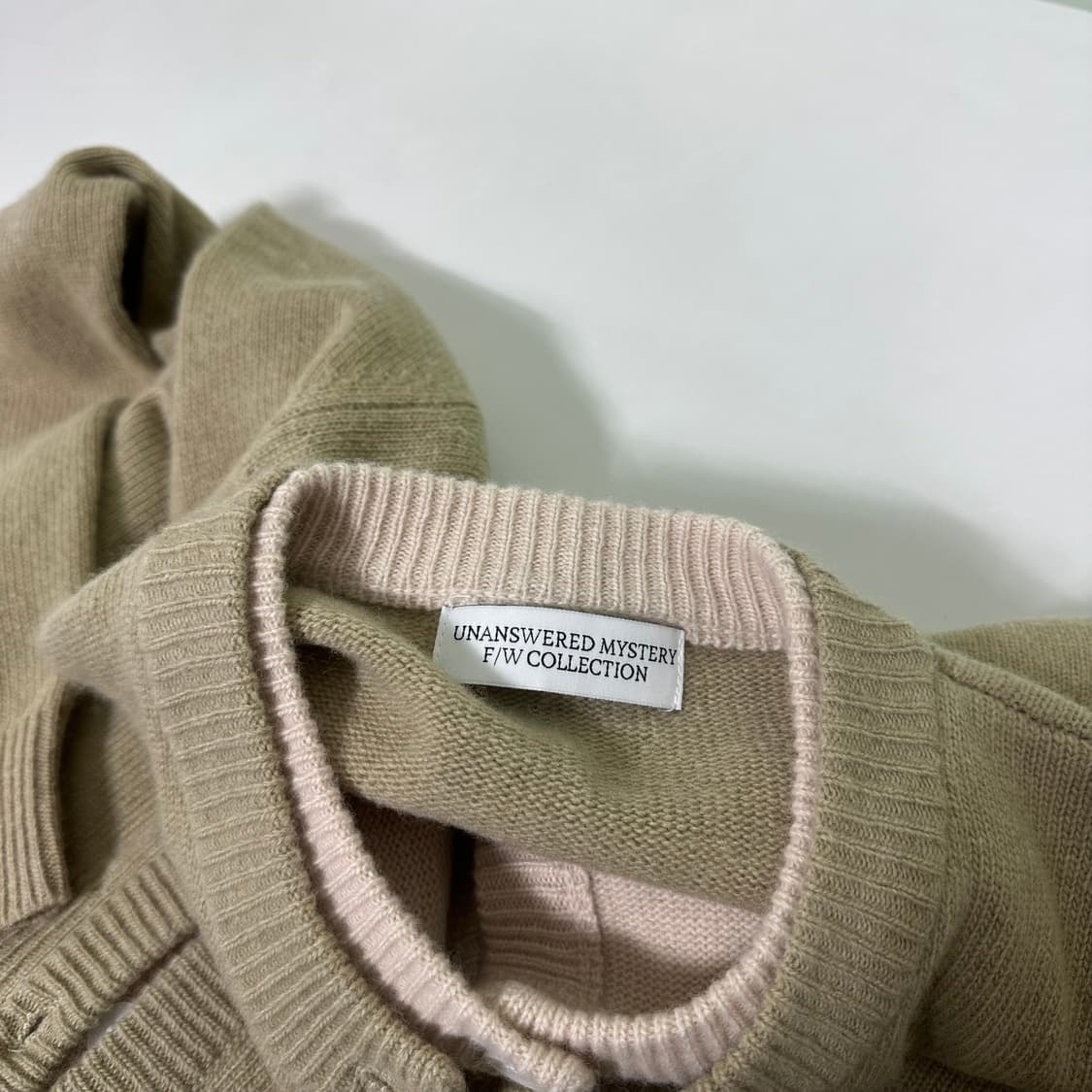 우먼M 언앤써드미스테리 베이지 레이어드 가디건 상품이미지4