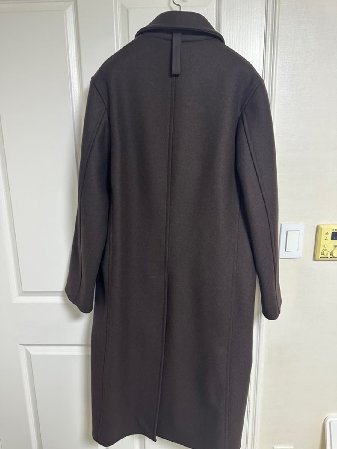 [S]자라x스튜디오니콜슨 레더 패치 코트 팝니다.  상품이미지3