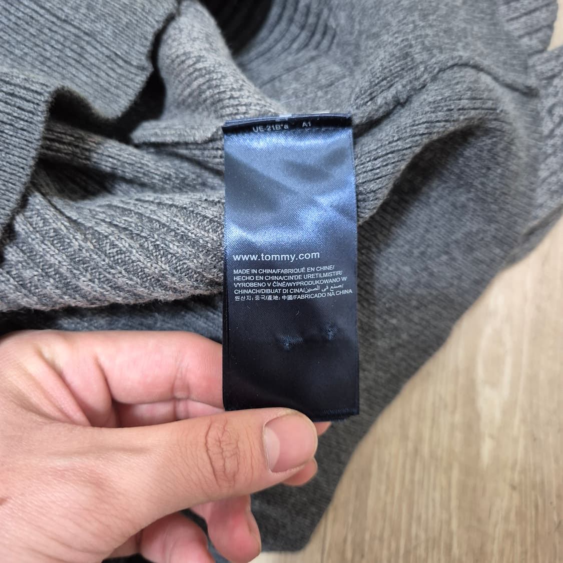 타미힐피거 데님 미니 플래그 모직 니트집업 상품이미지8