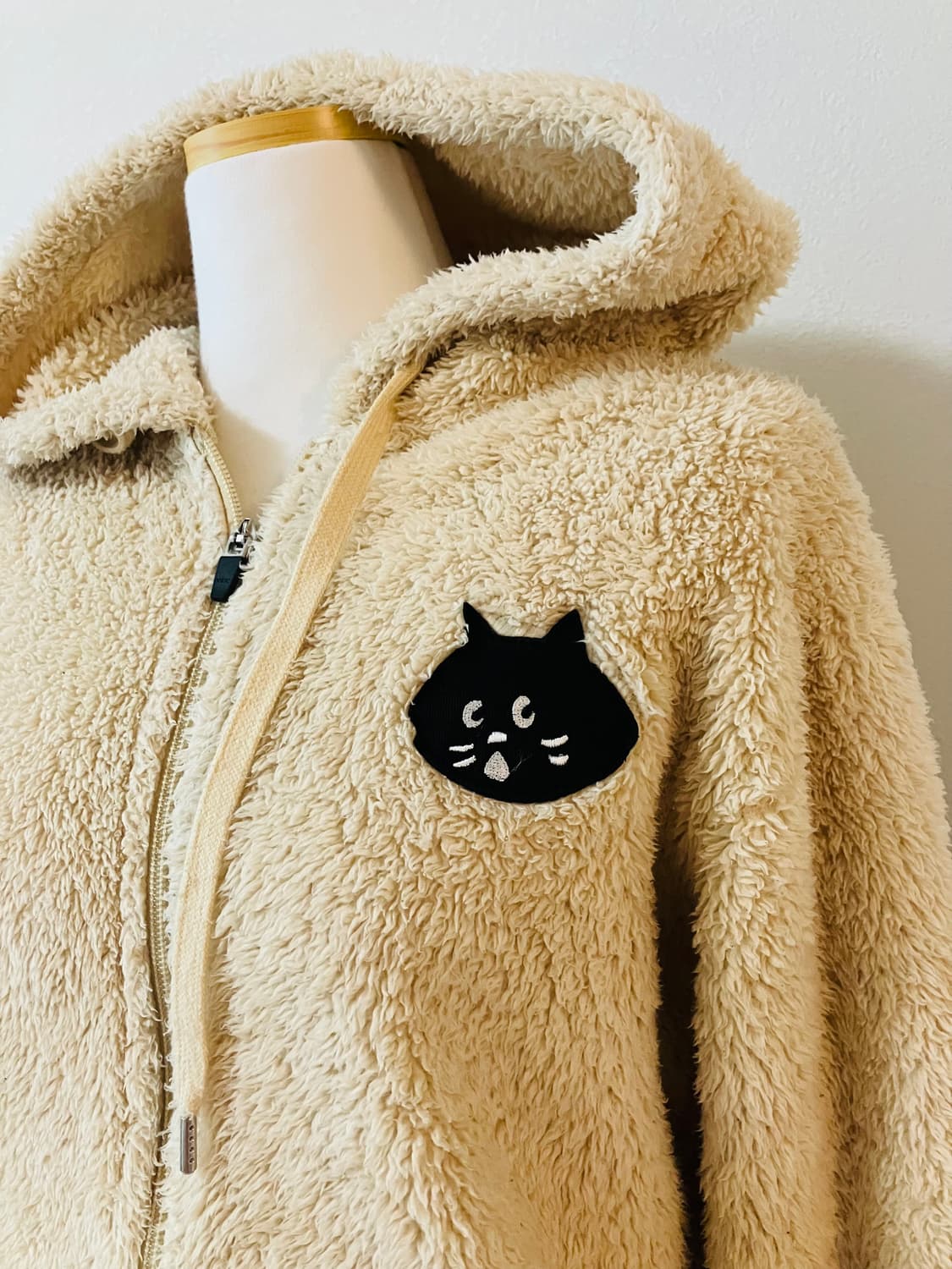 네넷x챔피온 콜라보 후리스 상품이미지2