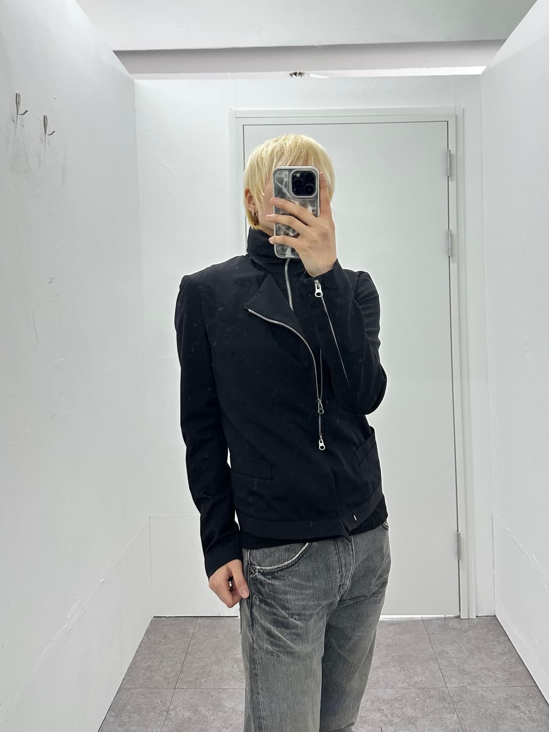 THE TWELVE Asymmetric High-Neck Double Z 상품이미지8