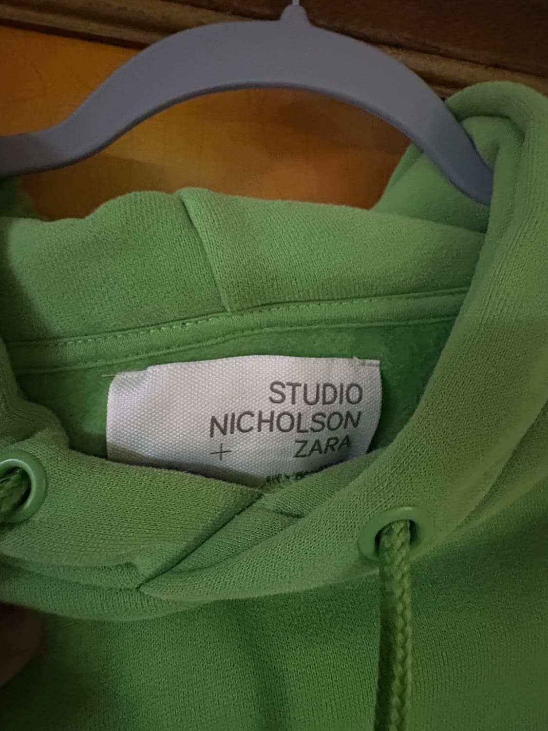 자라x스튜디오 니콜슨 후드티 상품이미지3