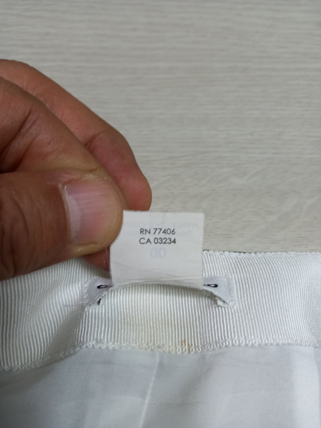 26 CLUB MONACO 부드러운 스판 미디스커트 26-621 상품이미지6