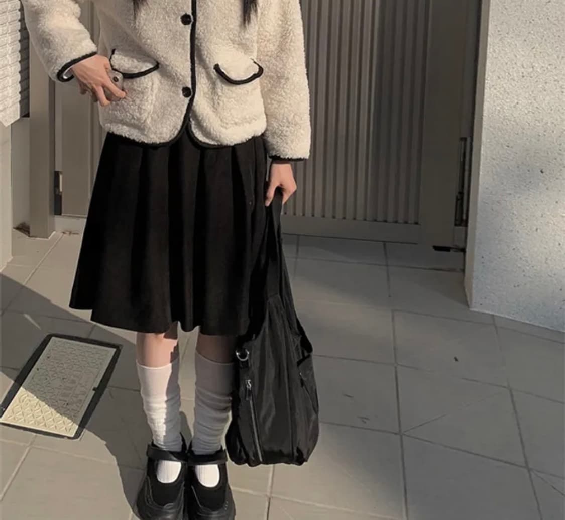 스웨이드 미디 핀턱 스커트 치마 상품이미지1