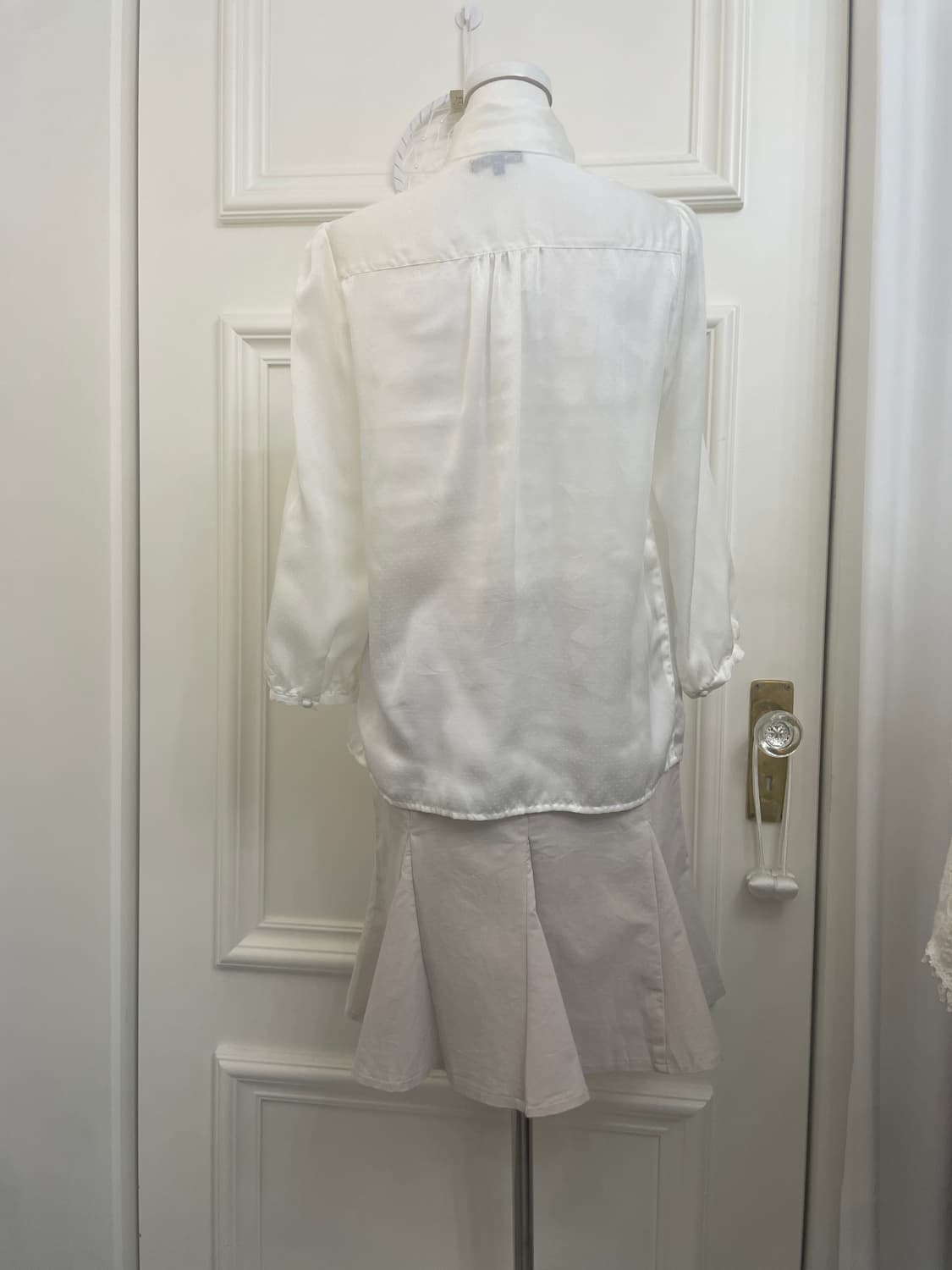 ivory bow point dot lovely blouse 상품이미지3