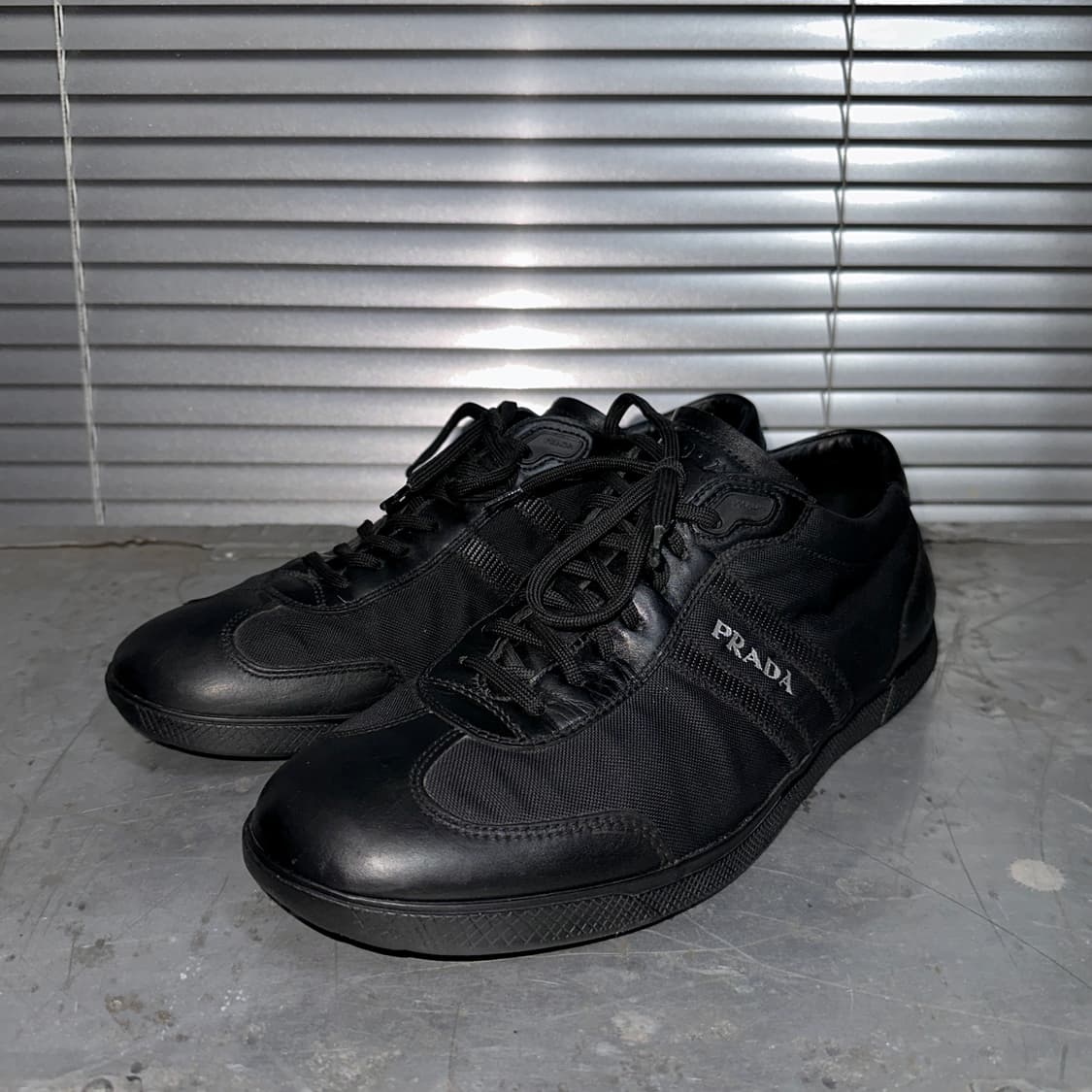 00s 블랙 프라다 스포츠 스니커즈 상품이미지2
