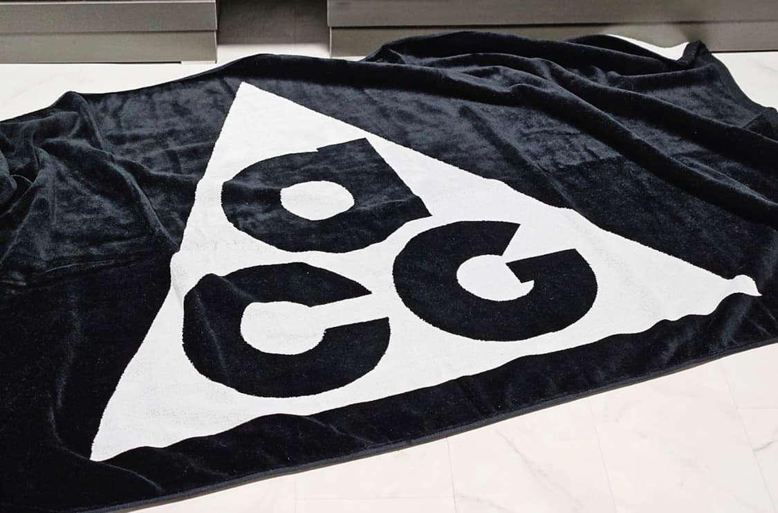 (새상품) 나이키 ACG 비치 타월 비치 타올 수건 블랙 상품이미지1