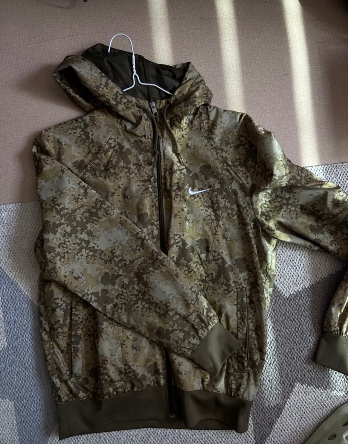 나이키 카모 러닝 자켓 M 상품이미지1