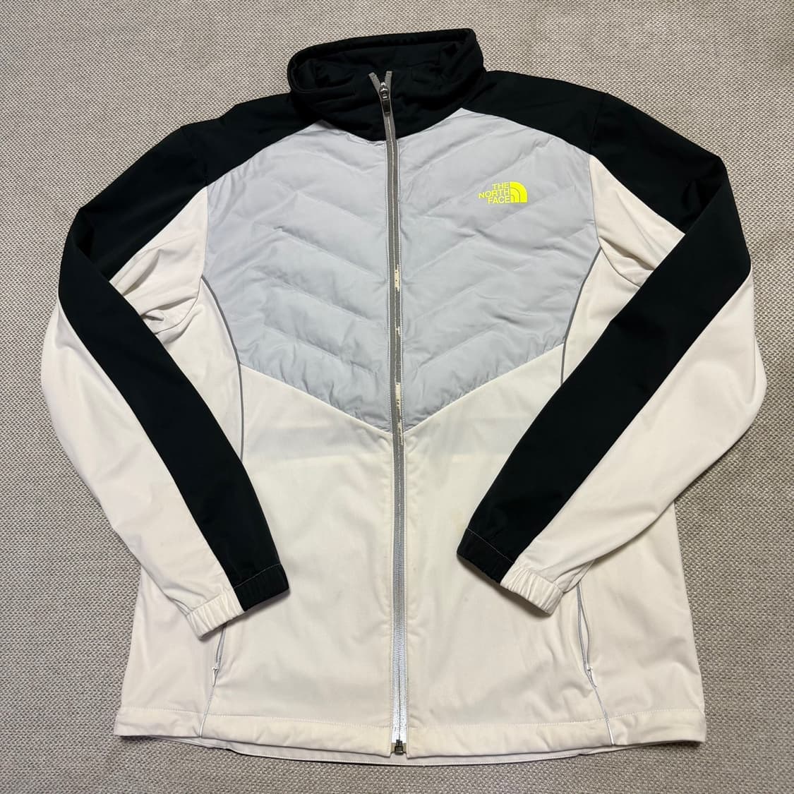 노스페이스 경량패딩 자켓 상품이미지1