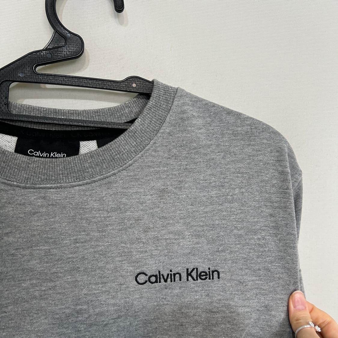 켈빈클라인 퍼포먼스 맨투맨 티셔츠 100 남성 상품이미지3