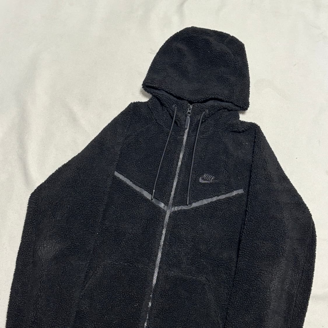 L 나이키 테크플러스 셰르파 블랙 후드 플리스 상품이미지1