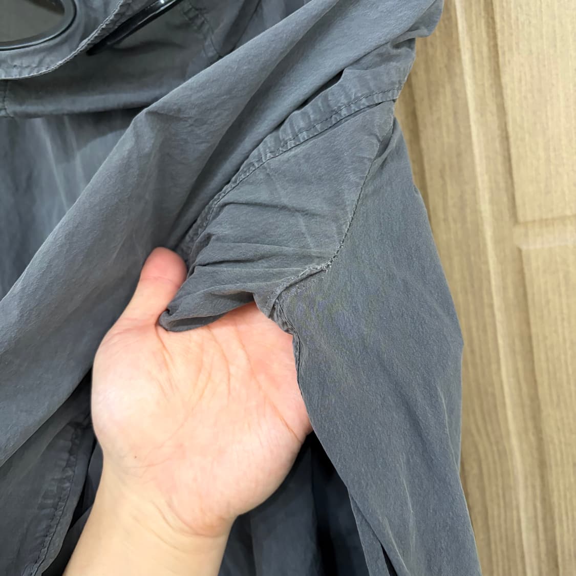 CP컴퍼니 씨피컴퍼니 고글 바람막이 자켓 (95-100 정도) M-L 상품이미지6