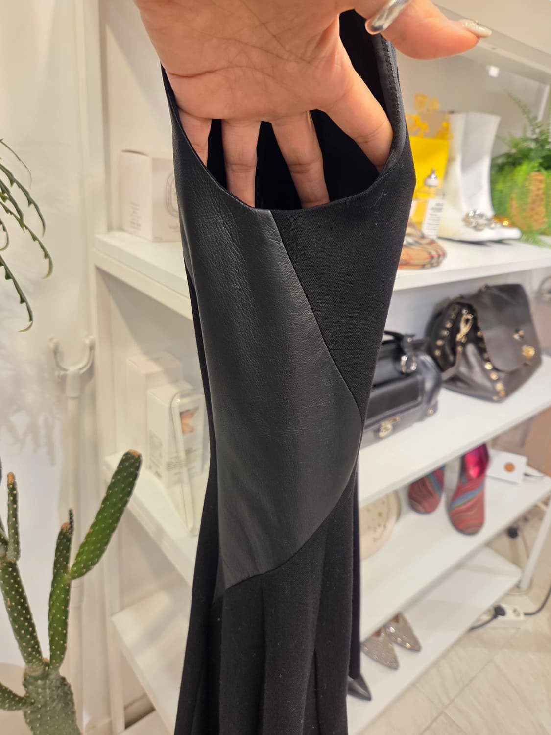 마인 양가죽 트리밍 울 원피스 상품이미지5