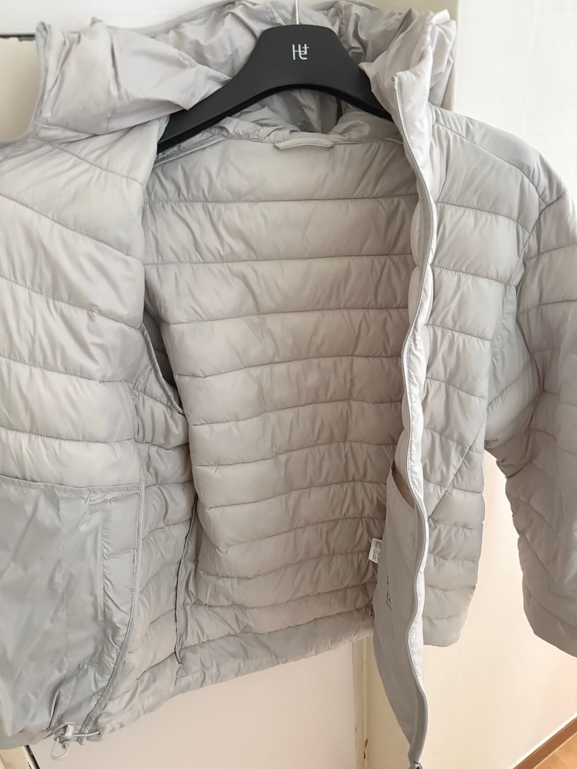 XXL) 스파오 씬라이트 경량패딩 라이트그레이 미착용 상품이미지3