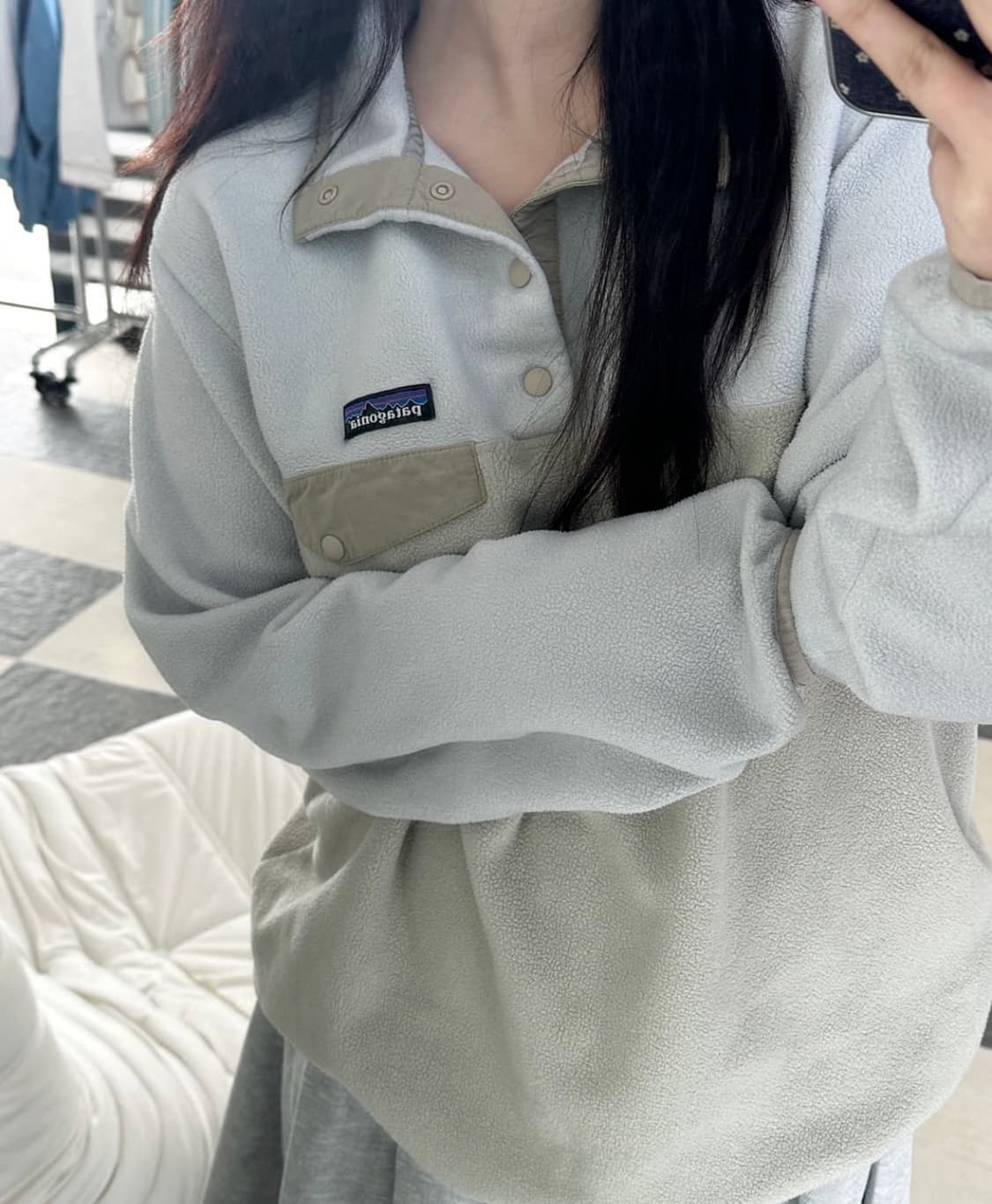 파타고니아 신칠라 그레이/베이지 스냅 플리스 상품이미지3