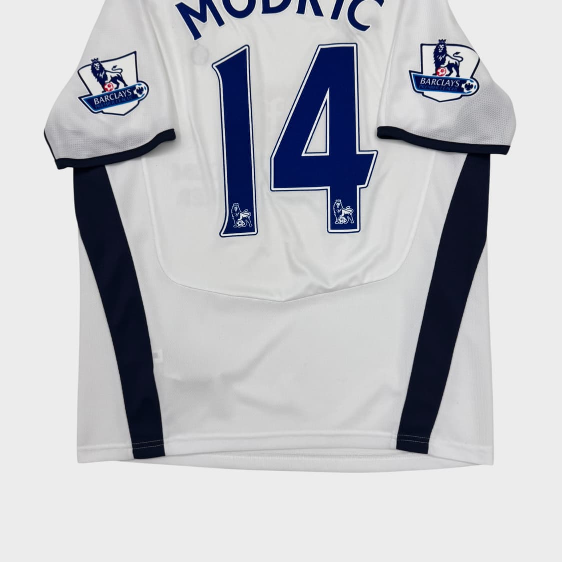 08-09 토트넘 핫스퍼 홈 No.14 루카 모드리치 상품이미지8