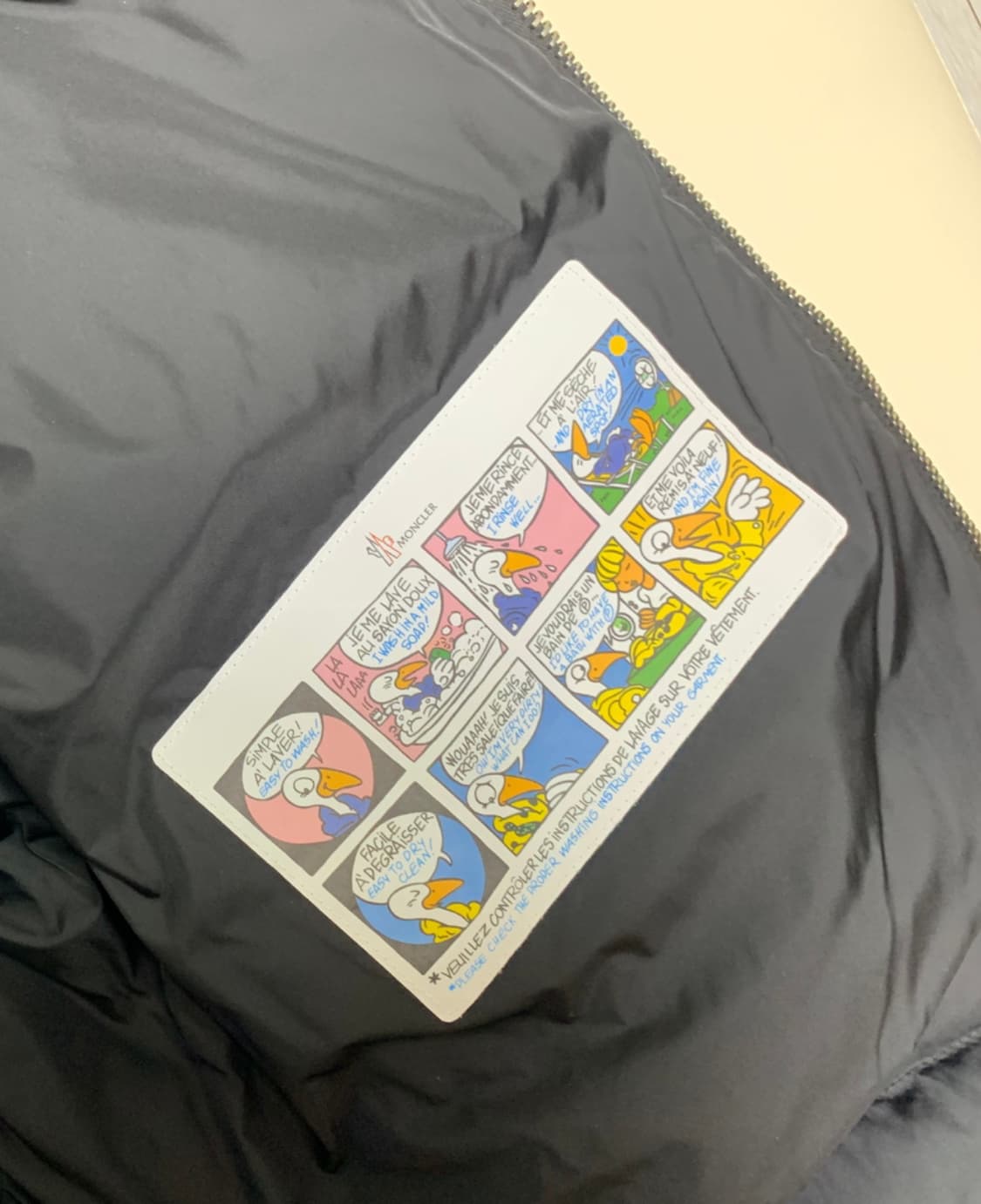 새상품 몽클레어 클루니 블랙 리얼퍼 3사이즈 판매 상품이미지3