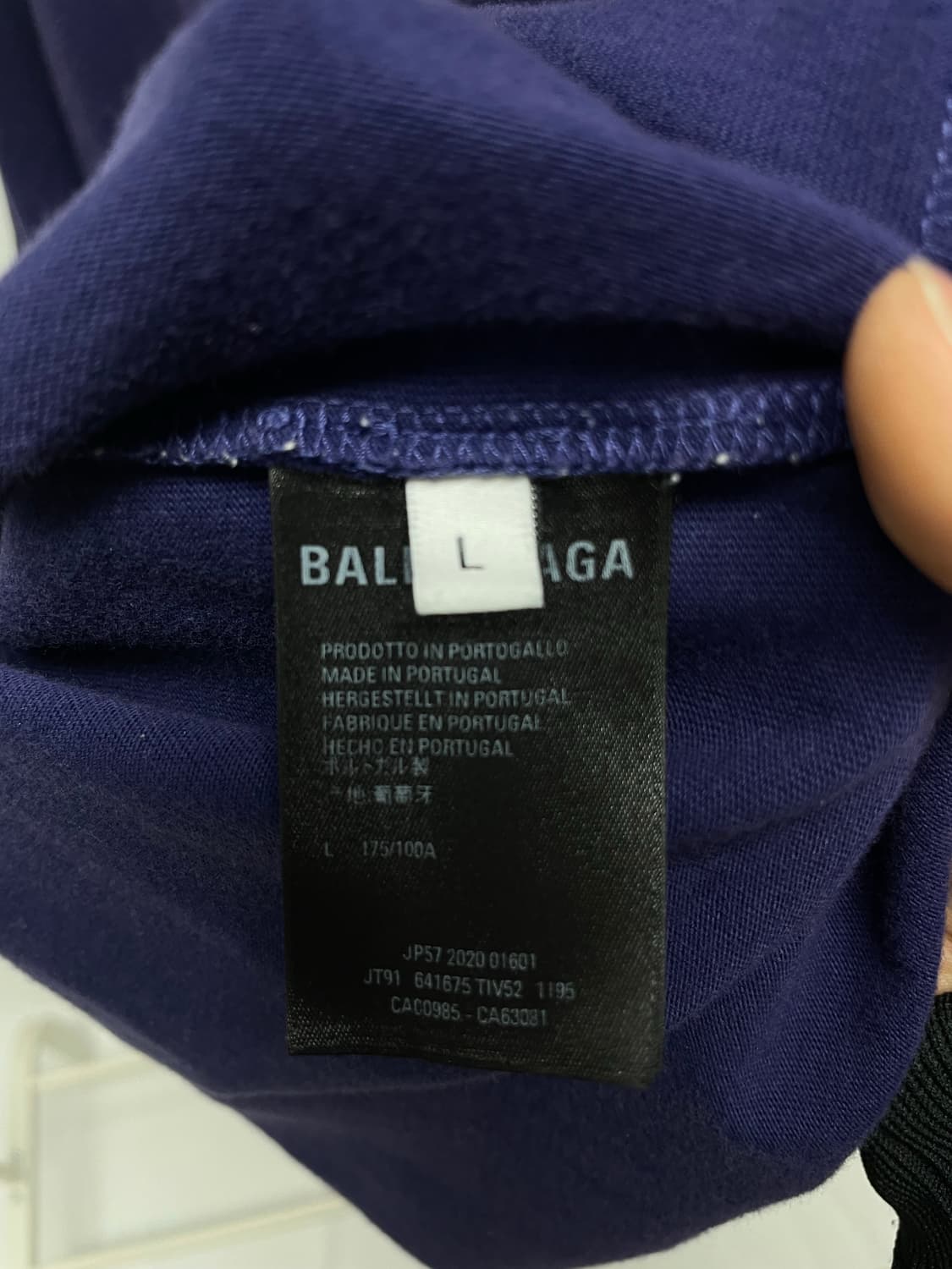 발렌시아가 웨이브 로고 반팔 티셔츠 [L] 상품이미지4