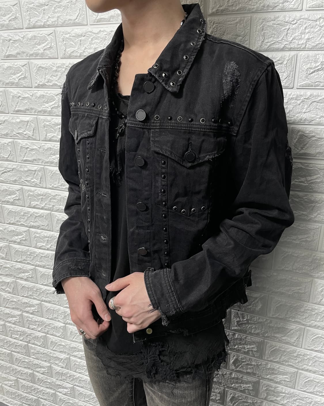 Blank NYC 스터드 디스트레스트 데님 자켓 상품이미지1